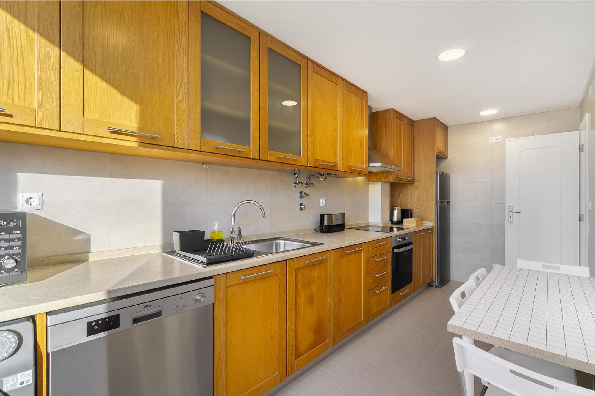Whome Peaceful Alges Family Home Away From City Noise Екстер'єр фото